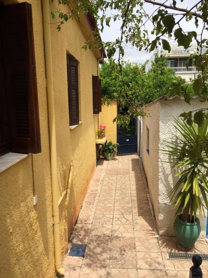 Cosy Guesthouse-Souterrain With Garden In City Center Corinth ภายนอก รูปภาพ
